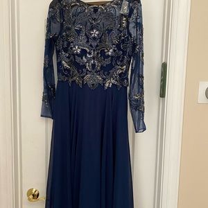 NWT XSCAPE Women’s Navy Gown